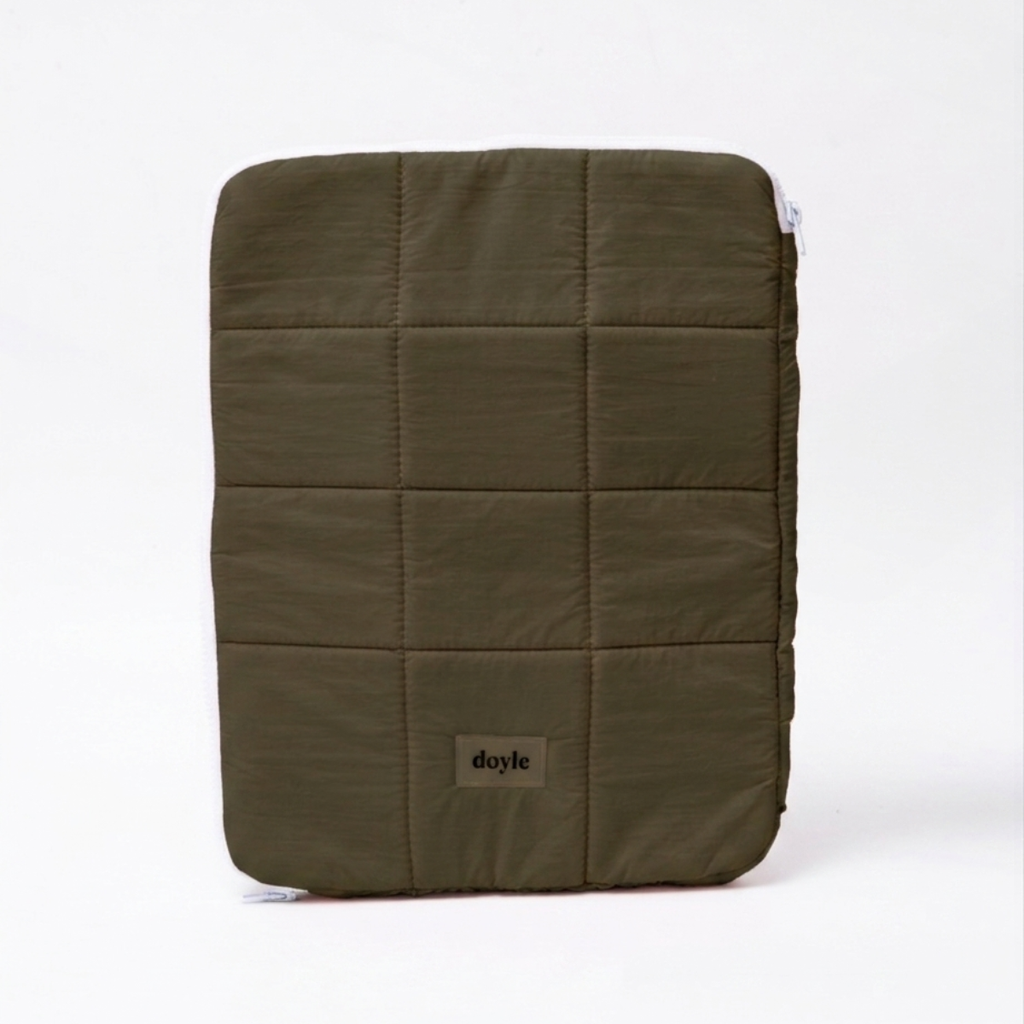 DOYLE Pilvy Puffy Laptop Case