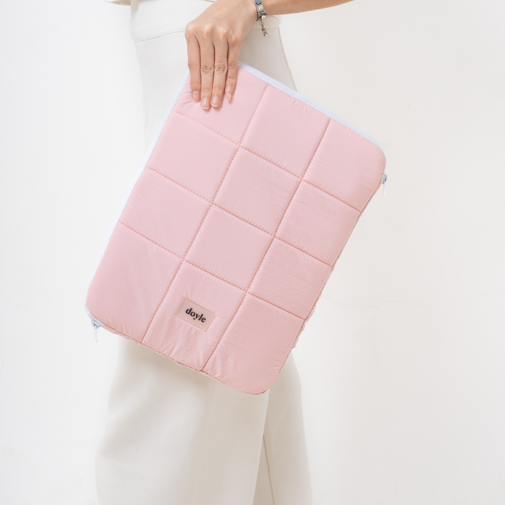 DOYLE Pilvy Puffy Laptop Case