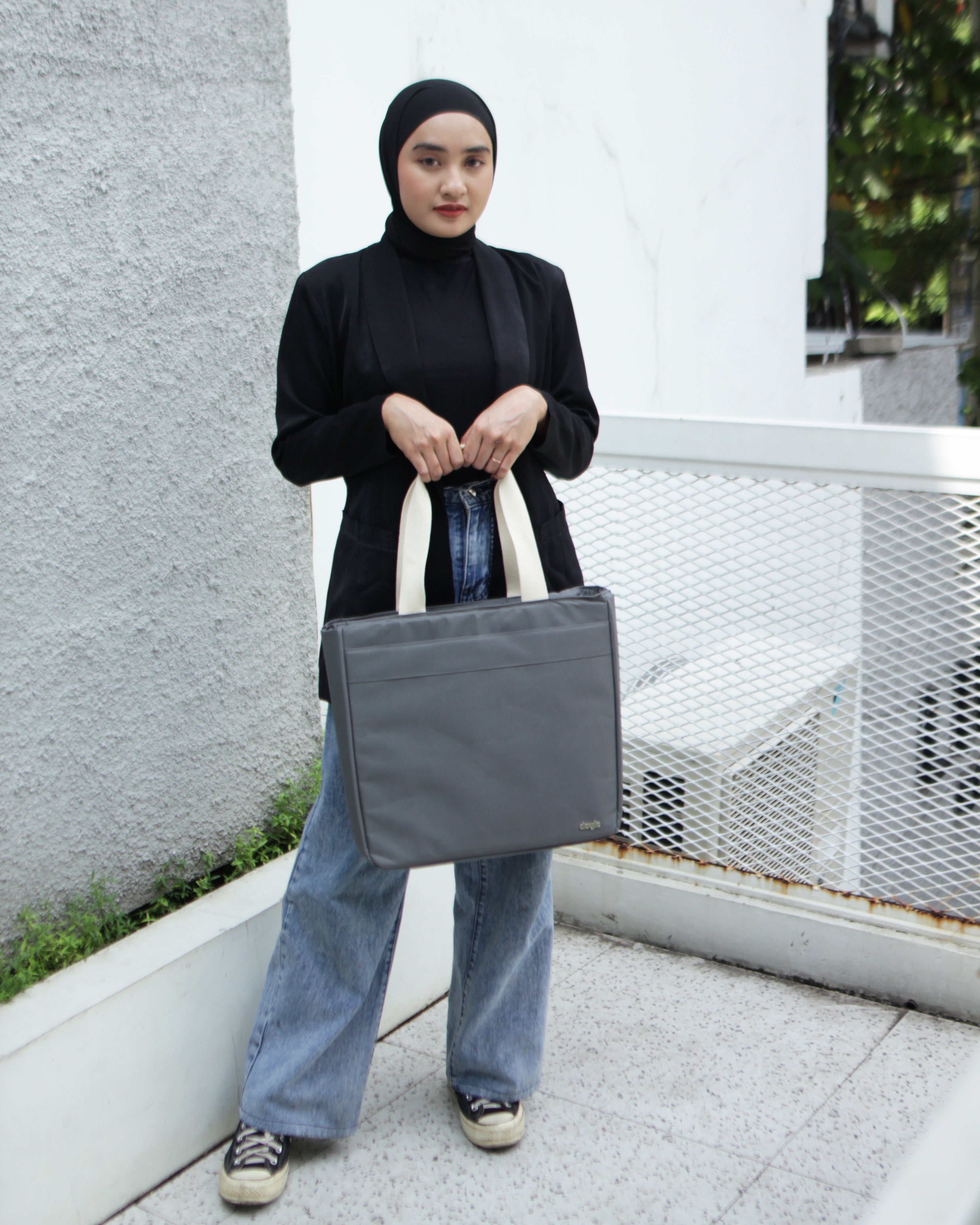 Doyle Ethan Tote Bag